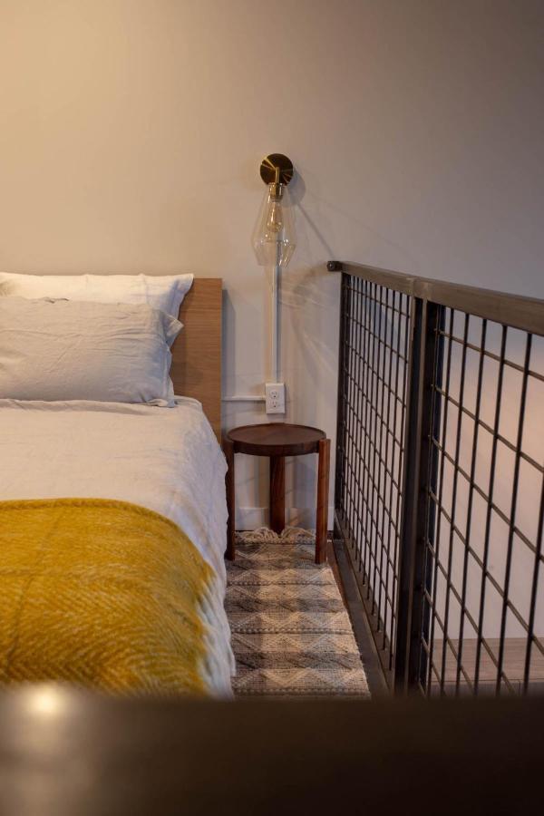 Eco Friendly Loft In Center City, Contactless Check In - Hive Room 필라델피아 외부 사진